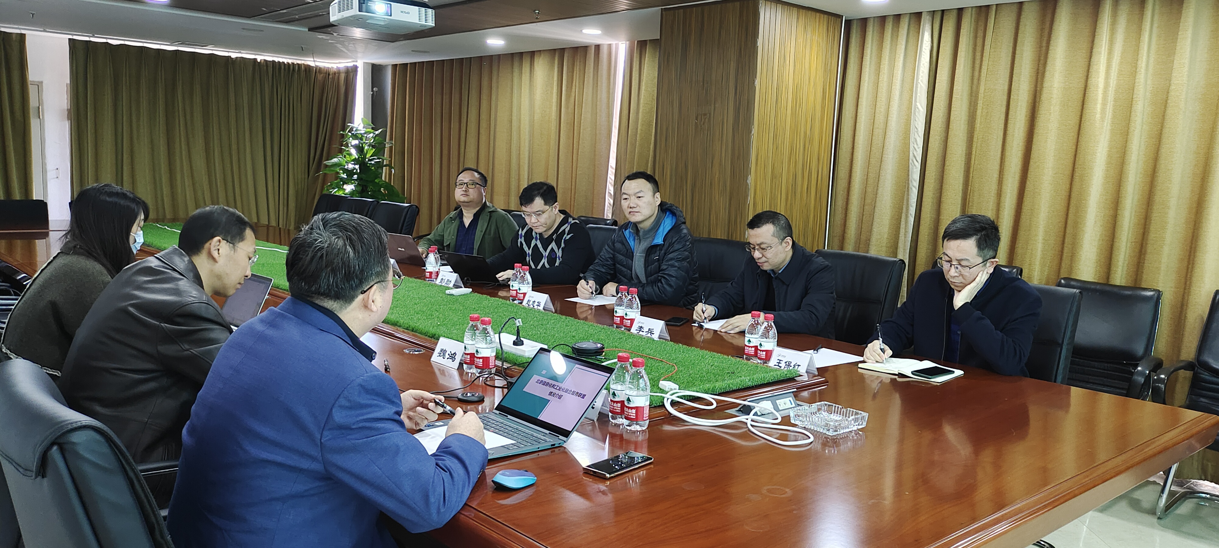 北京两化融合服务联盟领导莅临同创信通指导打造XTCLOUD工业互联网平台